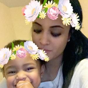 Meet your Posher, Loretta